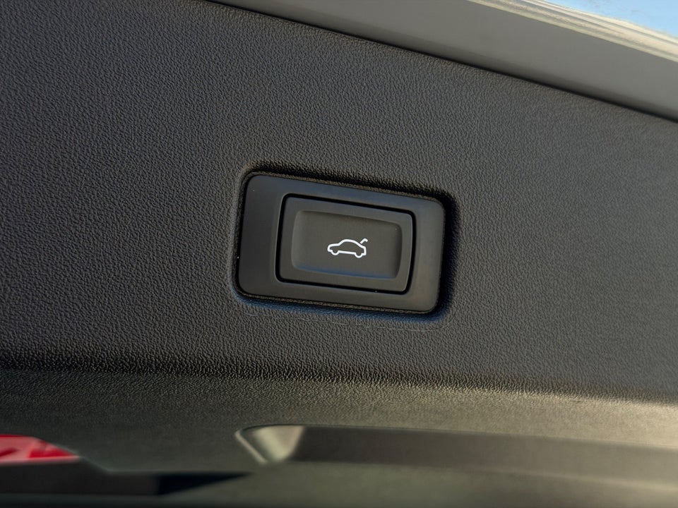 Audi Q4 e-tron 40  5d