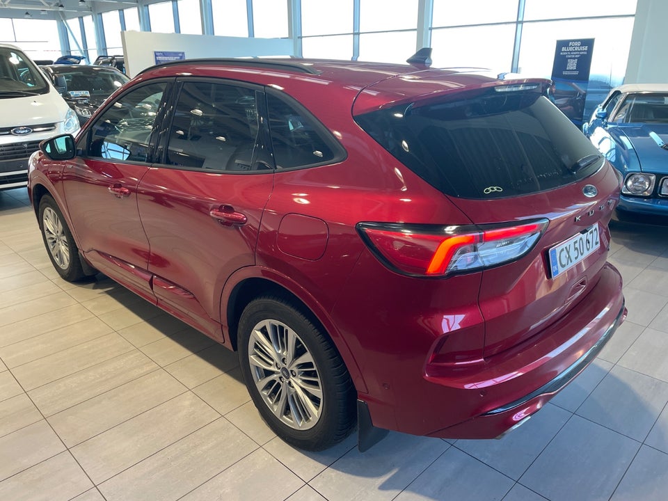Ford Kuga 2,5 PHEV ST-Line X CVT 5d
