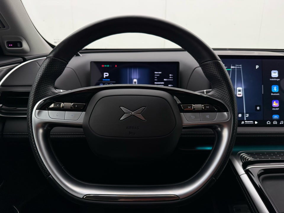 Xpeng G9 Long Range 5d