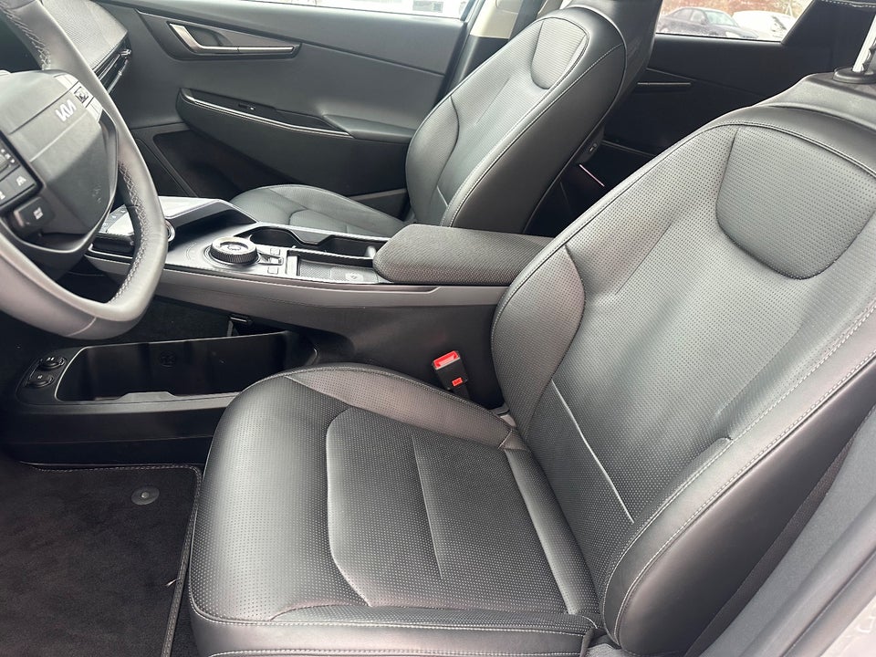 Kia EV6 84 Long Range Upgrade 5d