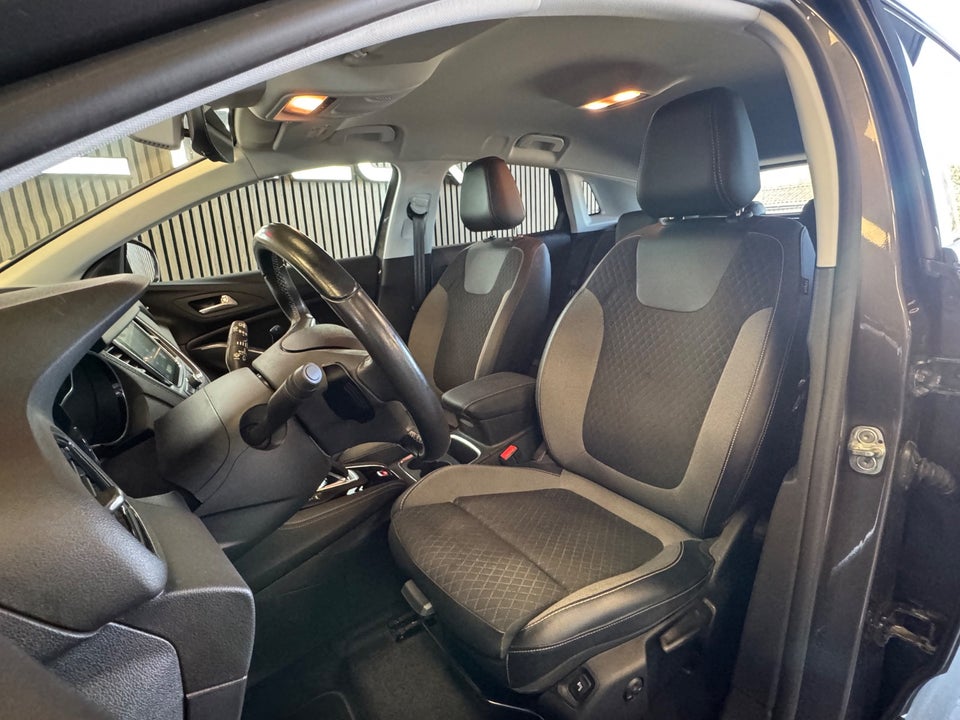 Opel Grandland X 1,6 Hybrid Ultimate aut. 5d