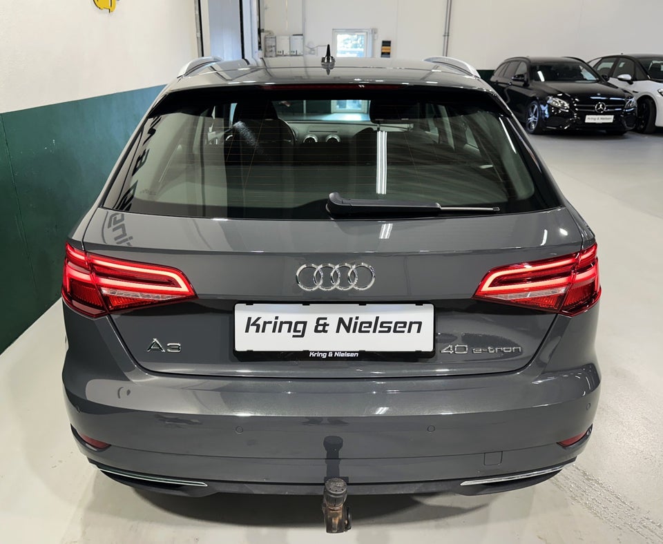 Audi A3 1,4 e-tron S-line Sportback S-tr. 5d