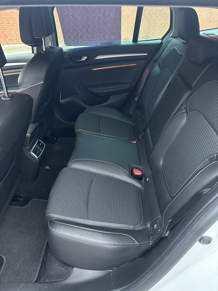 Renault Megane IV 1,5 dCi 115 Bose Edition Sport Tourer EDC 5d