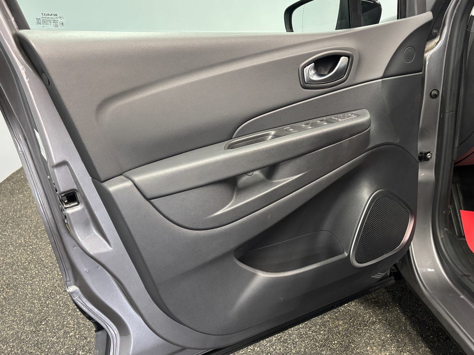 Renault Captur 1,2 TCe 120 Intens EDC 5d