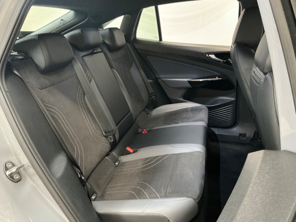 VW ID.5 77 Pro Performance 5d