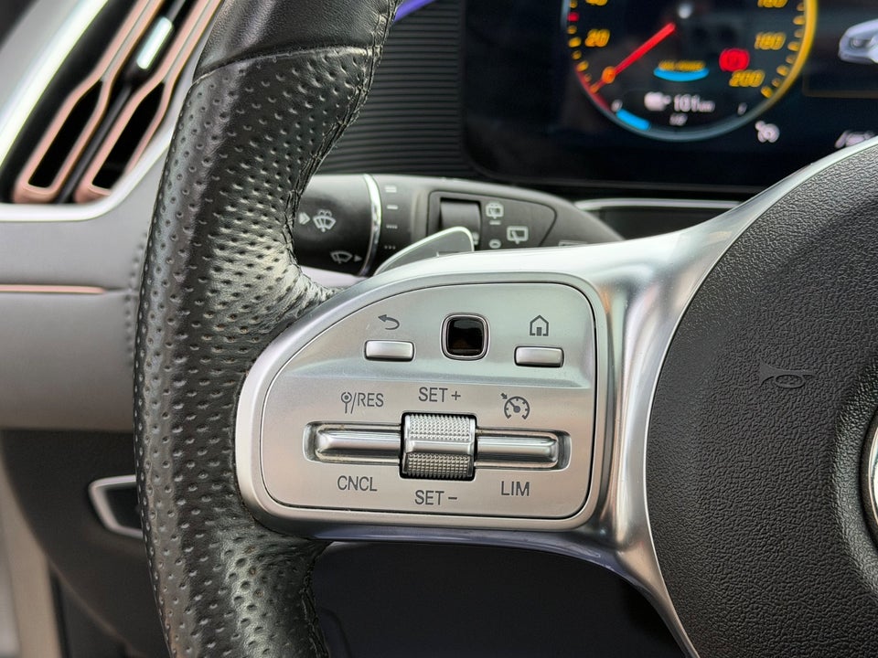 Mercedes EQC400 AMG Line 4Matic 5d