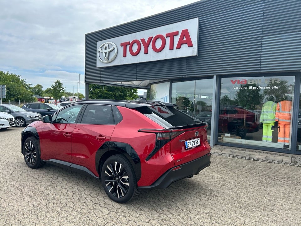 Toyota bZ4X 73 Executive 5d