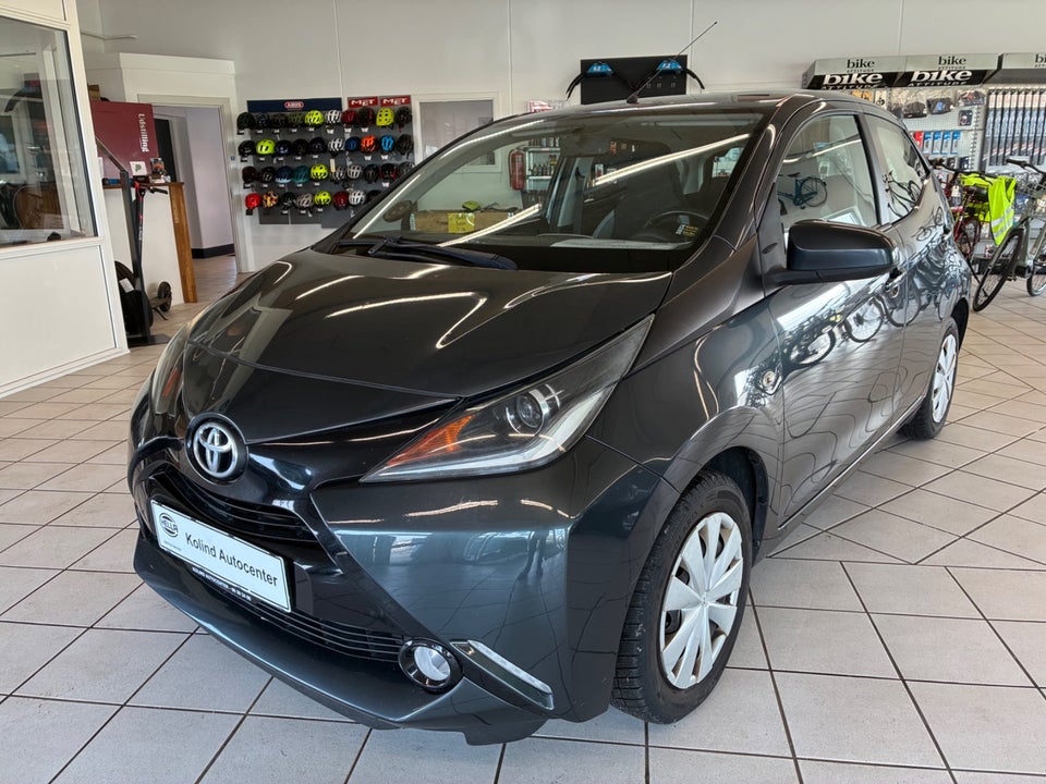 Toyota Aygo 1,0 VVT-i x-clusiv 5d