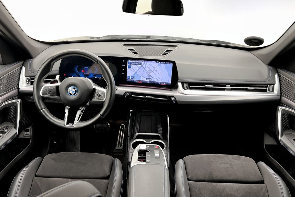 BMW iX1 xDrive30 M-Sport 5d