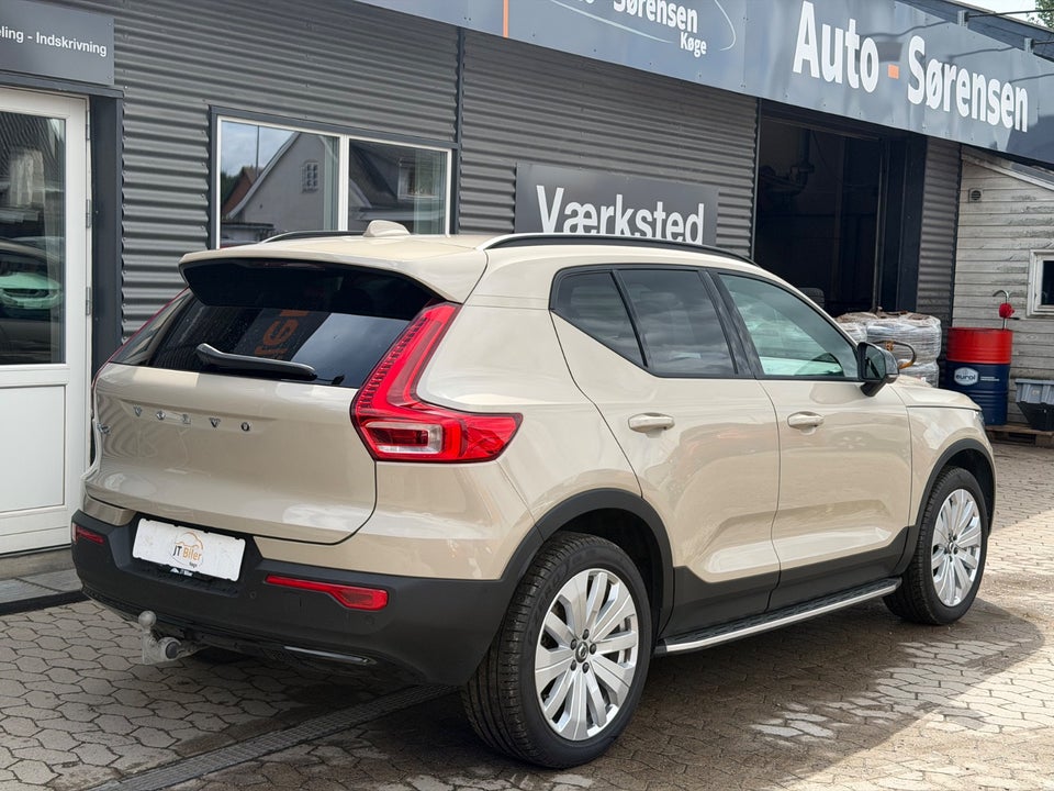 Volvo EX40 Extended Range Core 5d