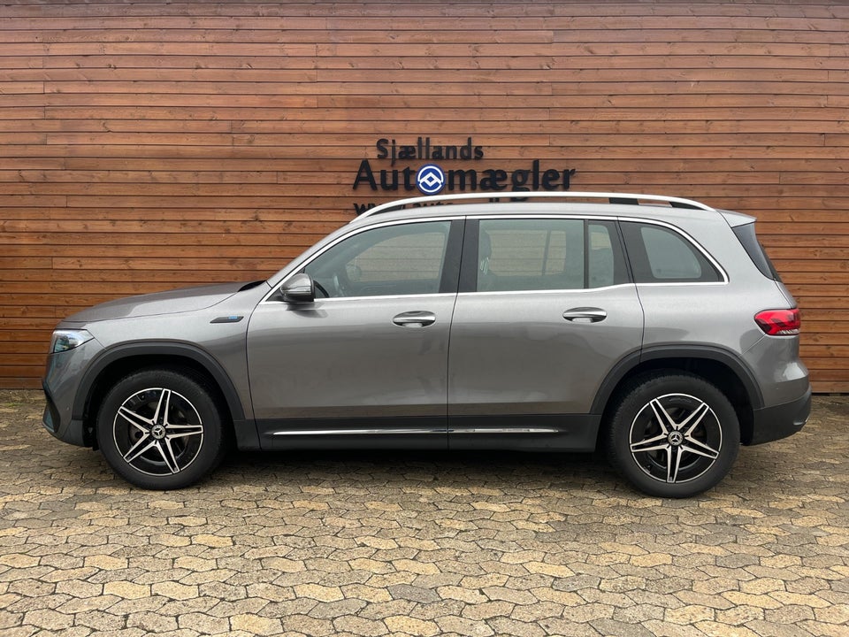 Mercedes EQB300 AMG Line 4Matic 5d