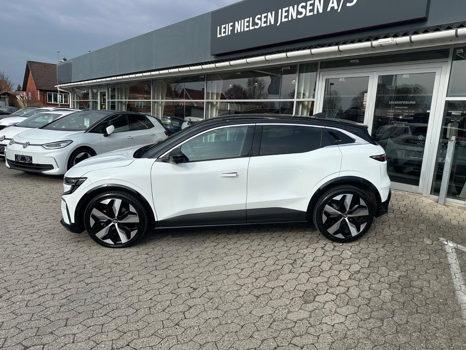 Renault Megane E-Tech 60 Techno 5d