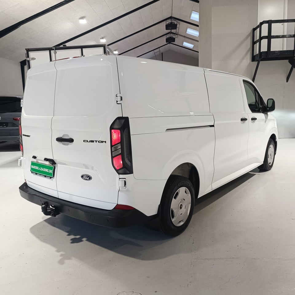 Ford Transit Custom 300 L2 2,0 EcoBlue Trend aut.