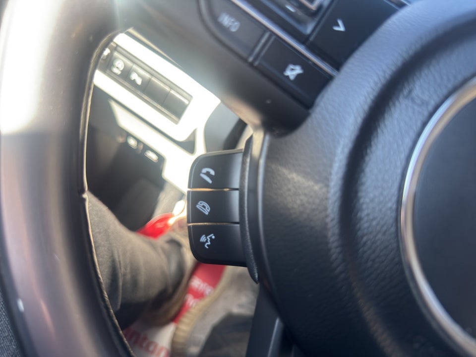 Suzuki Swift 1,2 mHybrid Action 5d