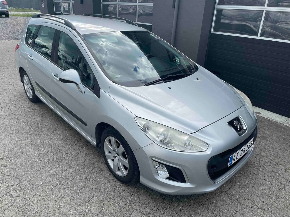 Peugeot 308 1,6 e-HDi 112 Access stc. ESG 5d