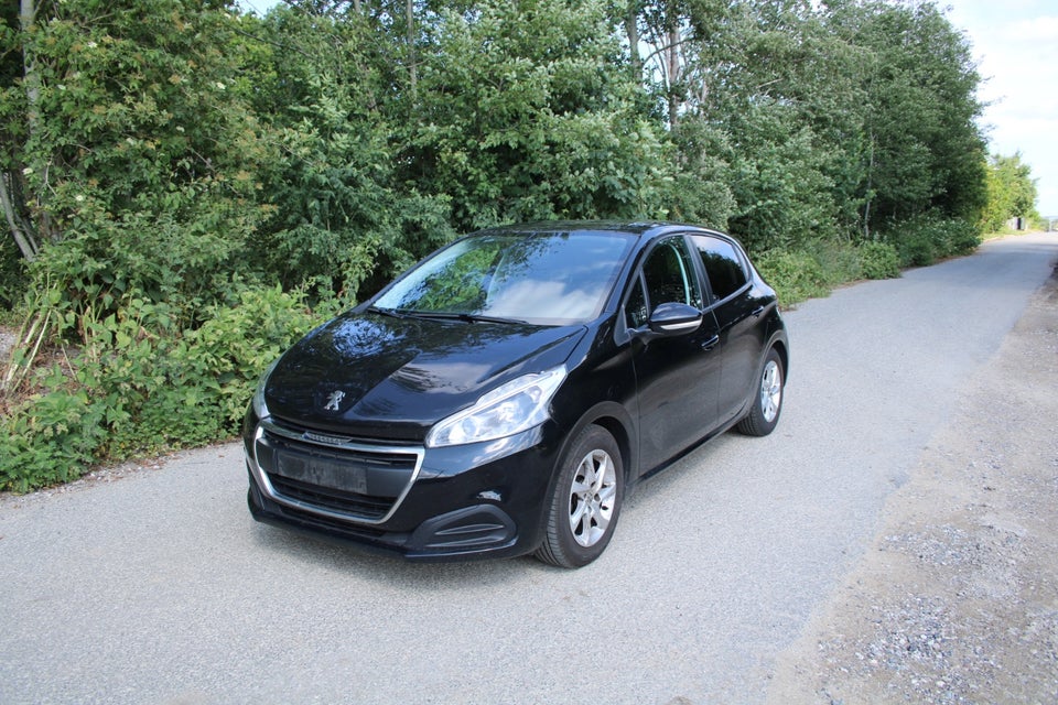 Peugeot 208 1,6 BlueHDi 100 Active 5d