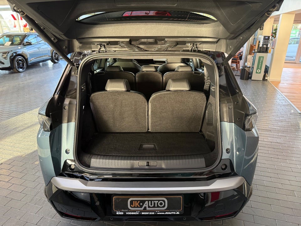 Peugeot e-5008 77 GT Pack 7prs 5d