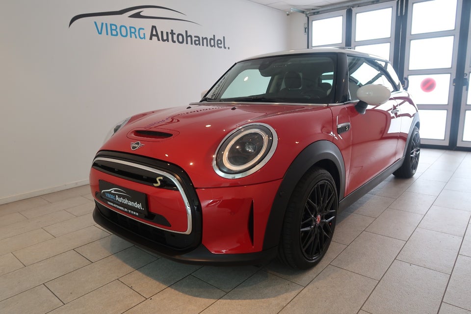 MINI Cooper SE Classic Trim 3d