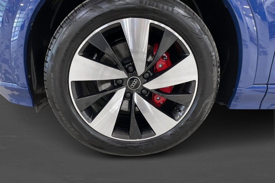 Audi Q6 e-tron Ultra quattro 5d