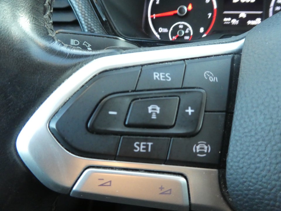 VW T-Cross 1,0 TSi 110 Life DSG 5d