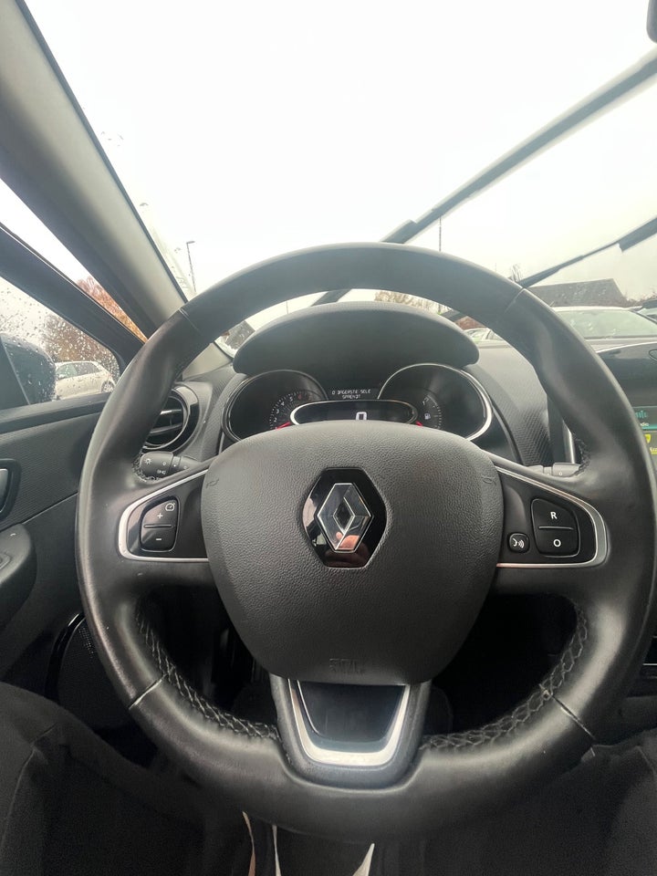 Renault Clio IV 0,9 TCe 90 Business Sport Tourer 5d