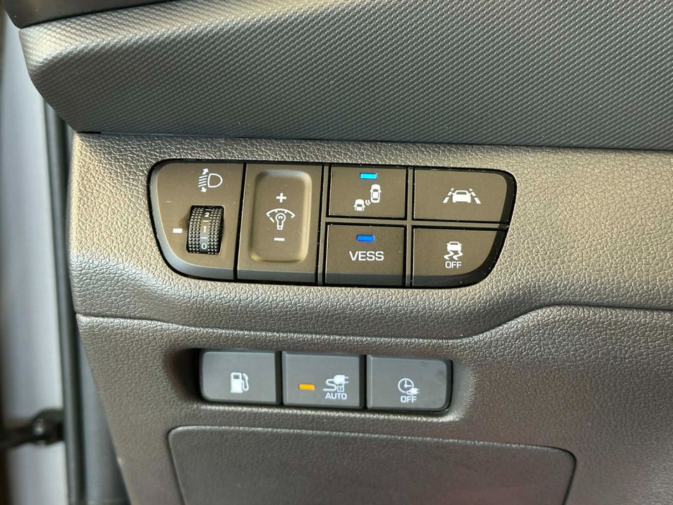 Hyundai Ioniq 1,6 PHEV Premium DCT 5d