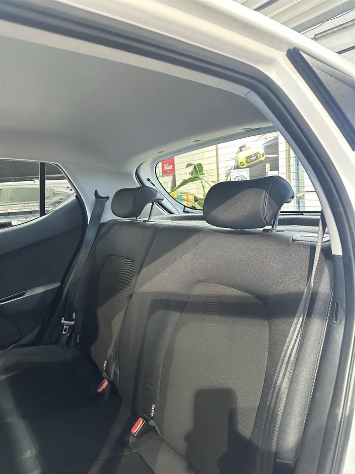 Hyundai i10 1,0 Touch 5d