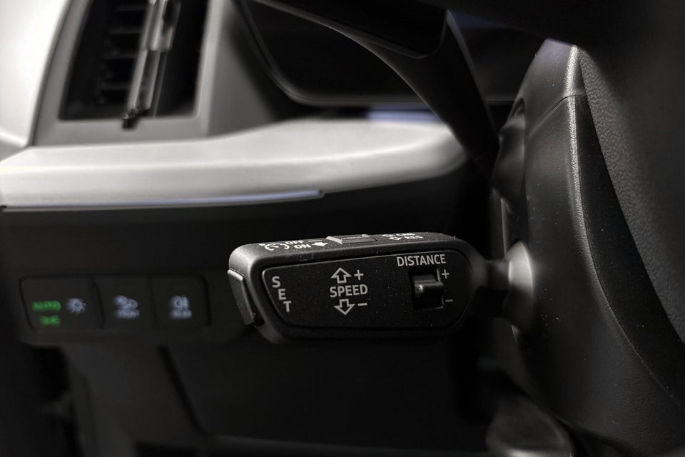 Audi Q4 e-tron performance 5d