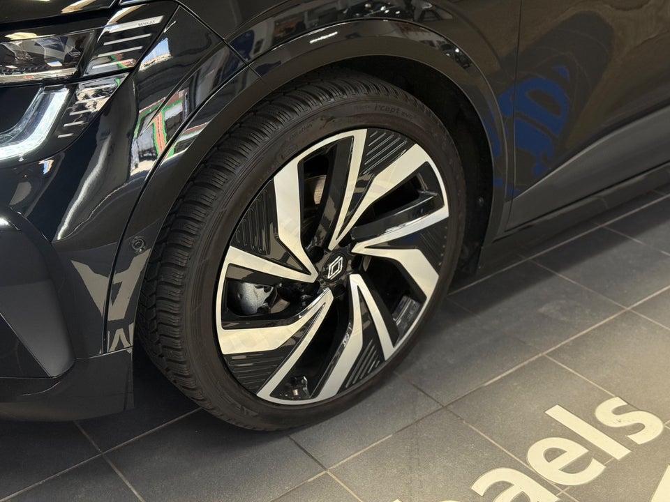 Renault Megane E-Tech 60 Techno 5d