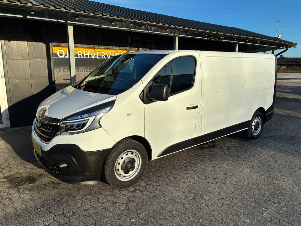 Renault Trafic T29 2,0 dCi 120 L2H1