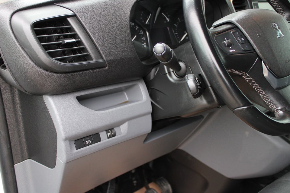 Peugeot Expert 2,0 BlueHDi 144 L3 Premium Van