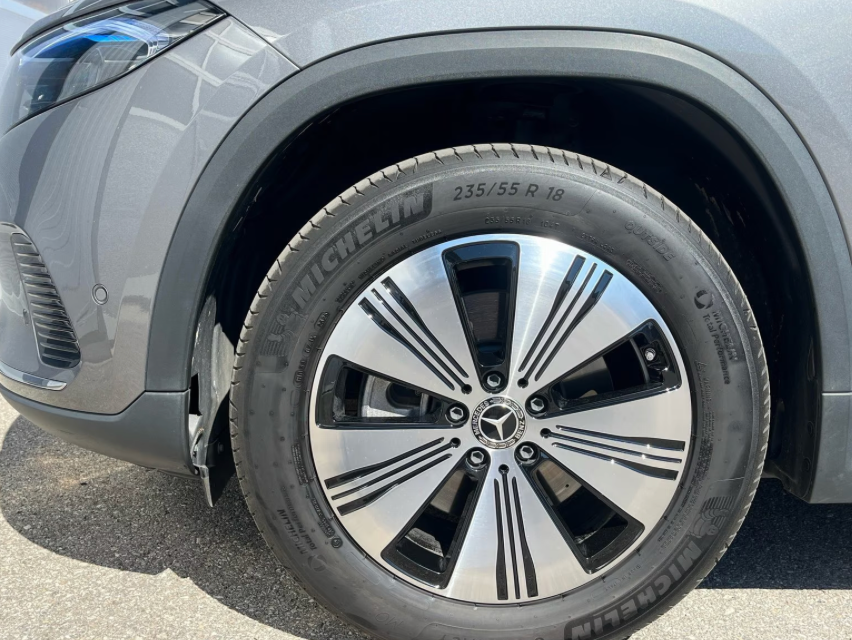 Mercedes EQA250+ Progressive Advance 5d