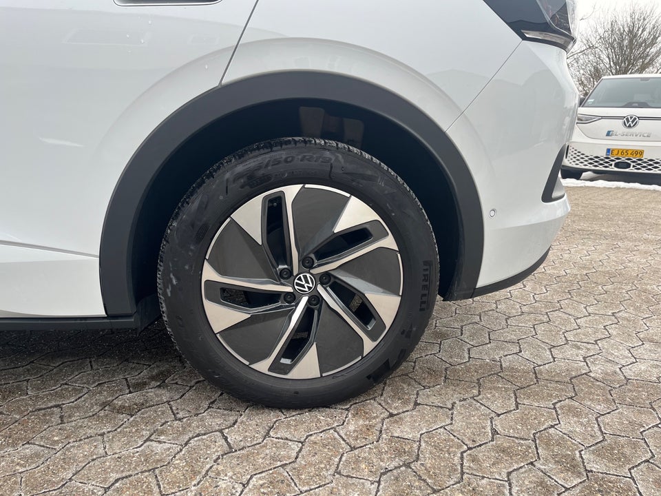VW ID.5 77 Style 5d