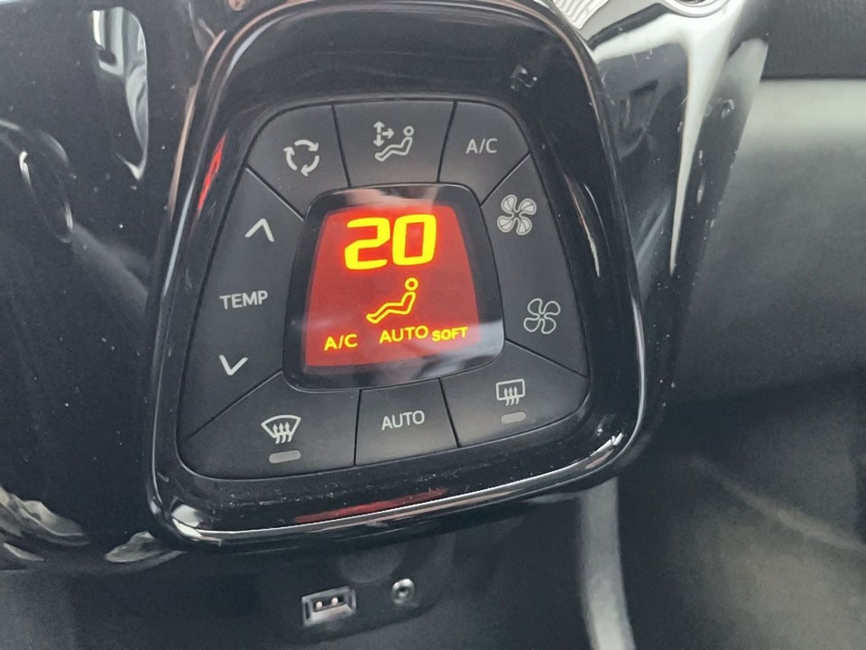 Citroën C1 1,0 VTi SportLine 5d