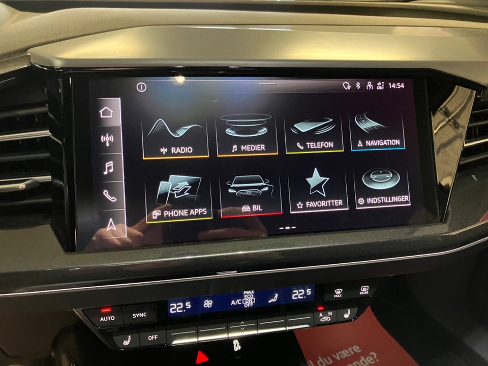 Audi Q4 e-tron 40 S-line 5d