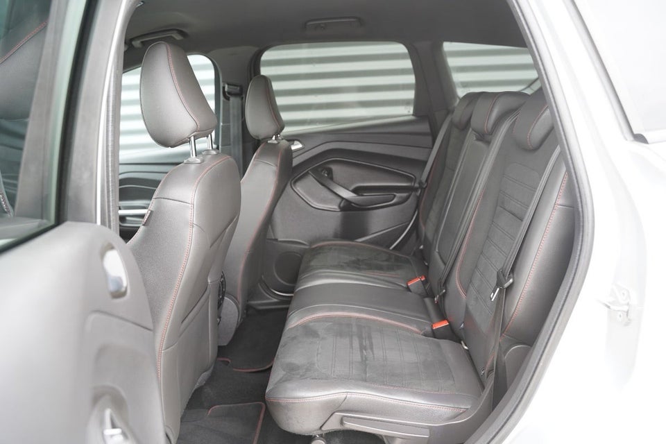 Ford Kuga 2,0 TDCi 120 ST-Line aut. 5d