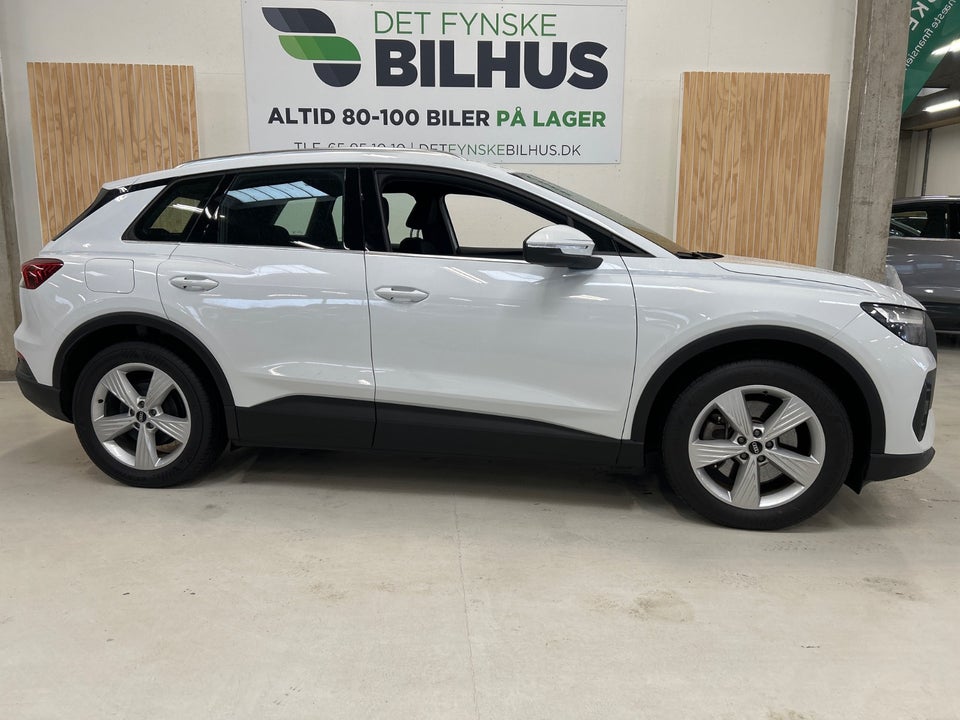 Audi Q4 e-tron 40  5d