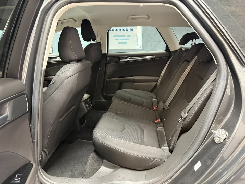 Ford Mondeo 2,0 HEV Titanium stc. CVT 5d