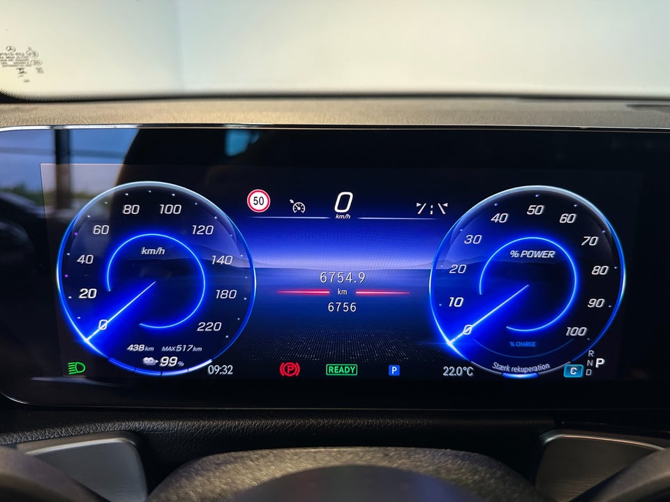 Mercedes EQB250+ AMG Line 7prs 5d