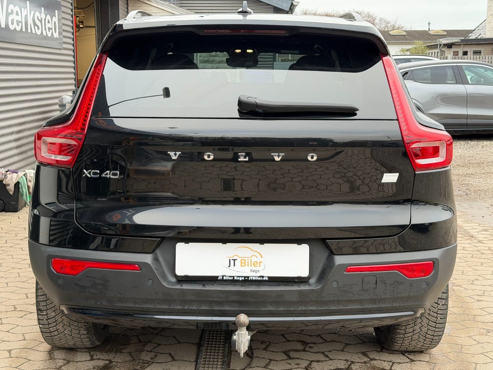 Volvo XC40 ReCharge Core 5d