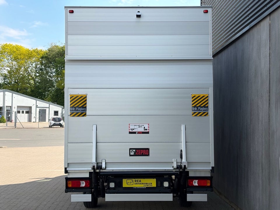Iveco Daily 3,0 35S18 4100mm Alukasse m/lift AG8