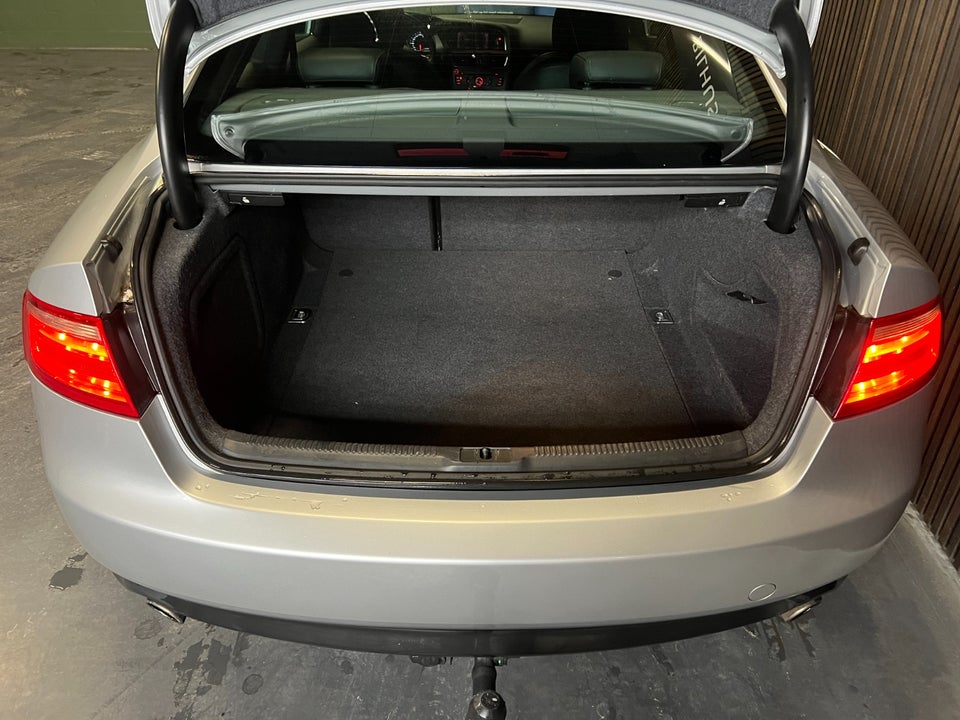 Audi A5 2,7 TDi Coupé Multitr. 2d