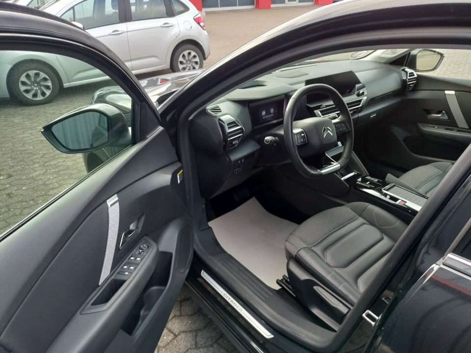 Citroën C4 1,5 BlueHDi 130 Shine Sport EAT8 5d