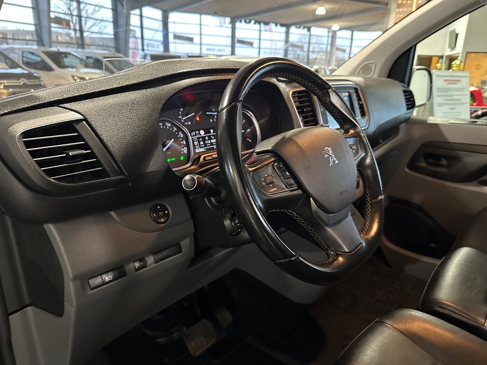 Peugeot Expert 2,0 BlueHDi 180 L2 Ultimate EAT6 Van