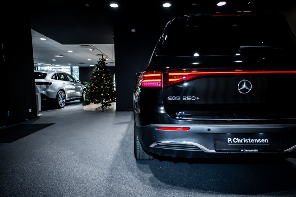 Mercedes EQB250+ AMG Premium 5d