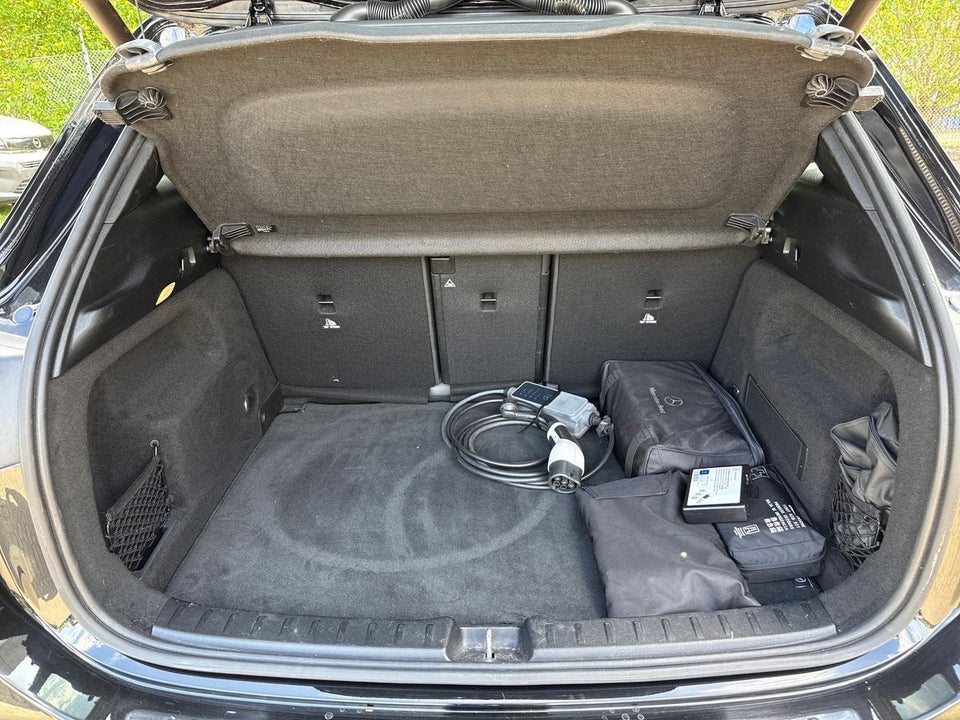 Mercedes GLA250 e 1,3 Progressive aut. 5d