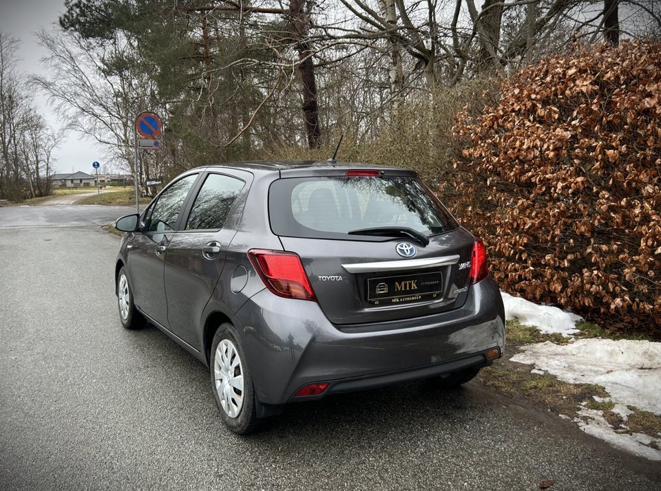 Toyota Yaris 1,5 Hybrid H2 Touch e-CVT 5d