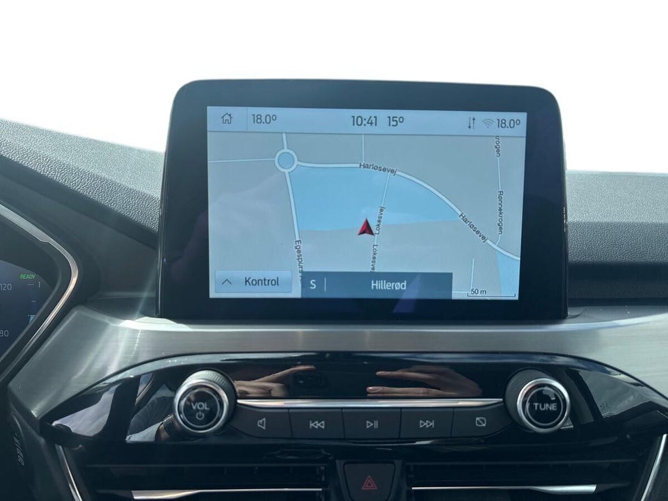 Ford Kuga 2,5 PHEV Titanium CVT 5d