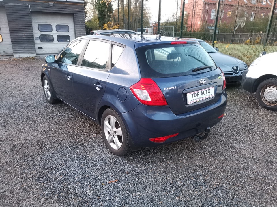 Kia Ceed 1,6 CVVT Active 5d