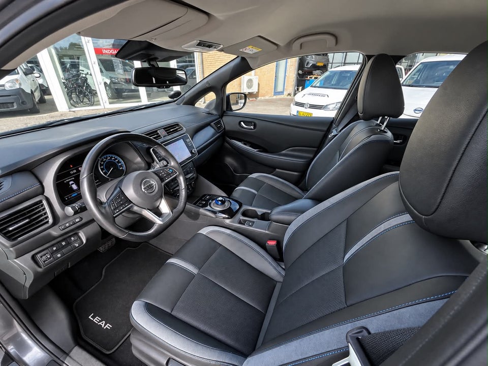 Nissan Leaf 62 e+ Tekna 5d